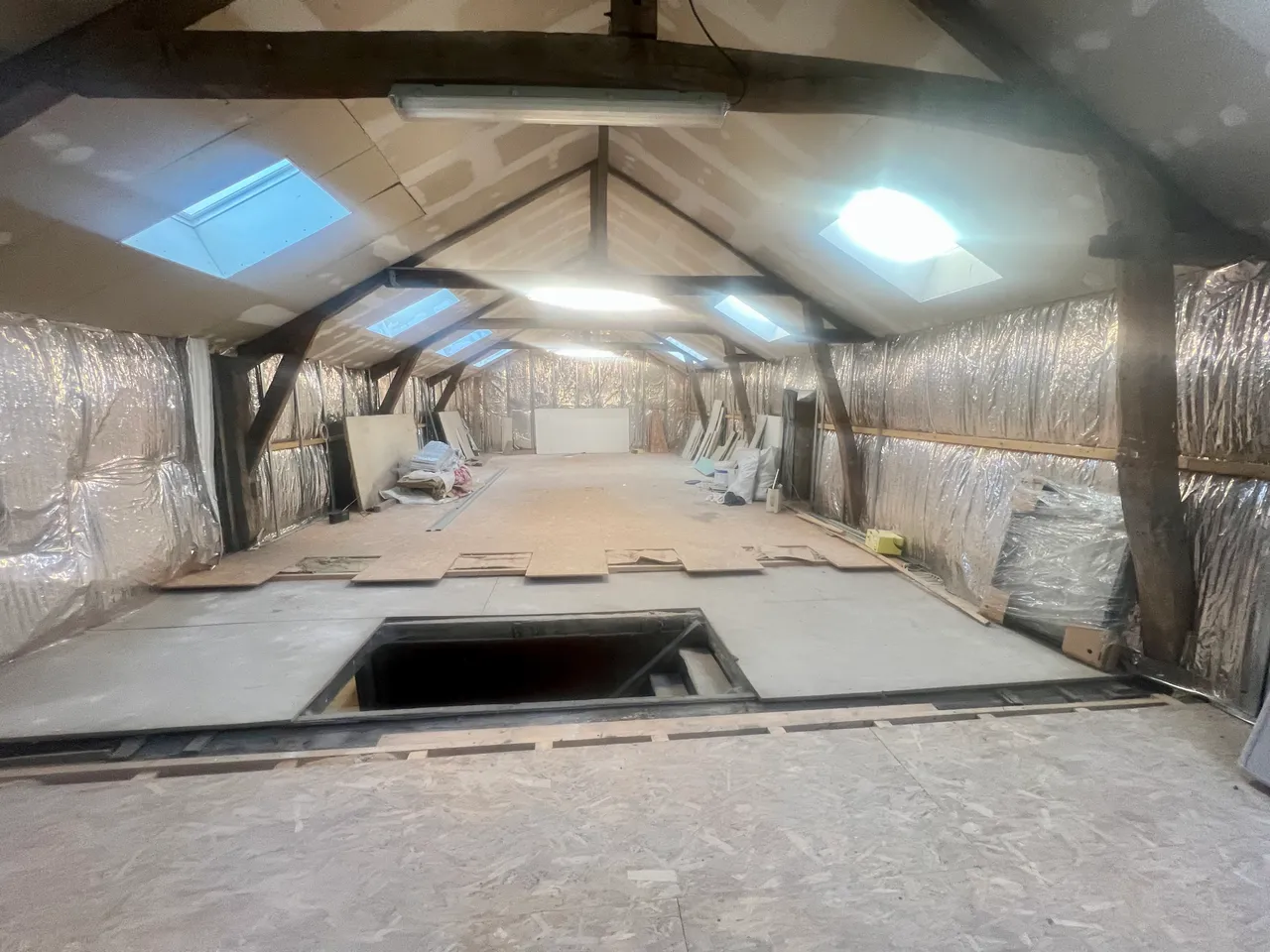 logistics - Activités / Bureaux À Vendre - gallery - 8