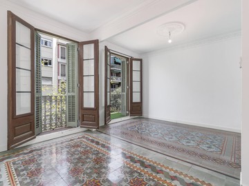 living - Piso de 91m² en venta en Eixample Derecho, Barcelona - featured