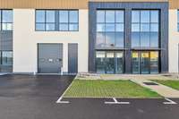logistics - Light Industrial Premises / Offices For Rent - gallery thumbnail - 3