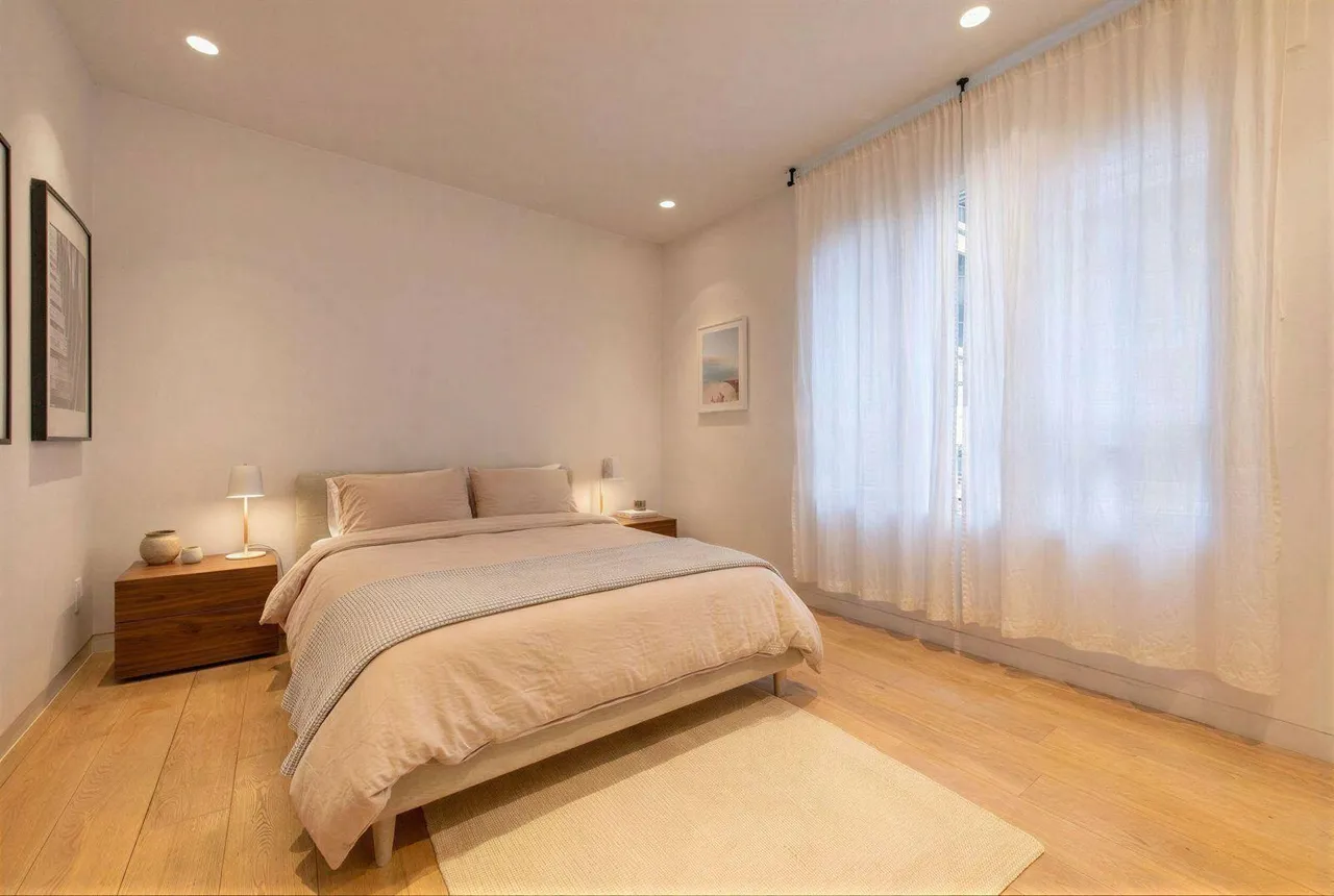 living - Piso de 292m² en alquiler en Jerónimos, Madrid - gallery - 9