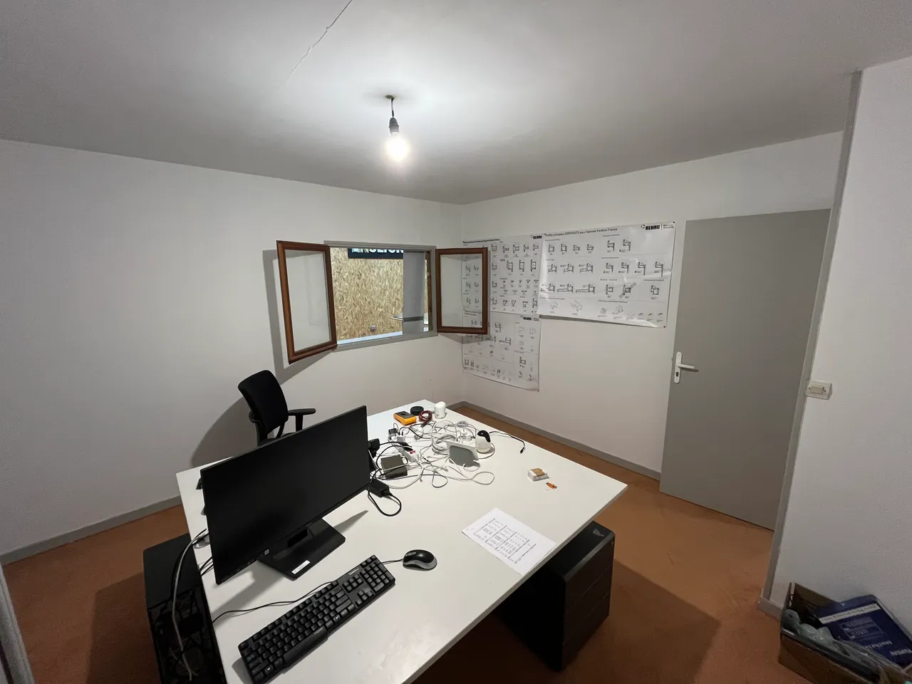 logistics - Activités / Bureaux À Louer - gallery - 3