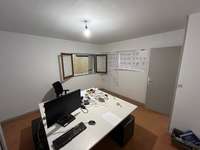 logistics - Activités / Bureaux À Louer - gallery thumbnail - 3