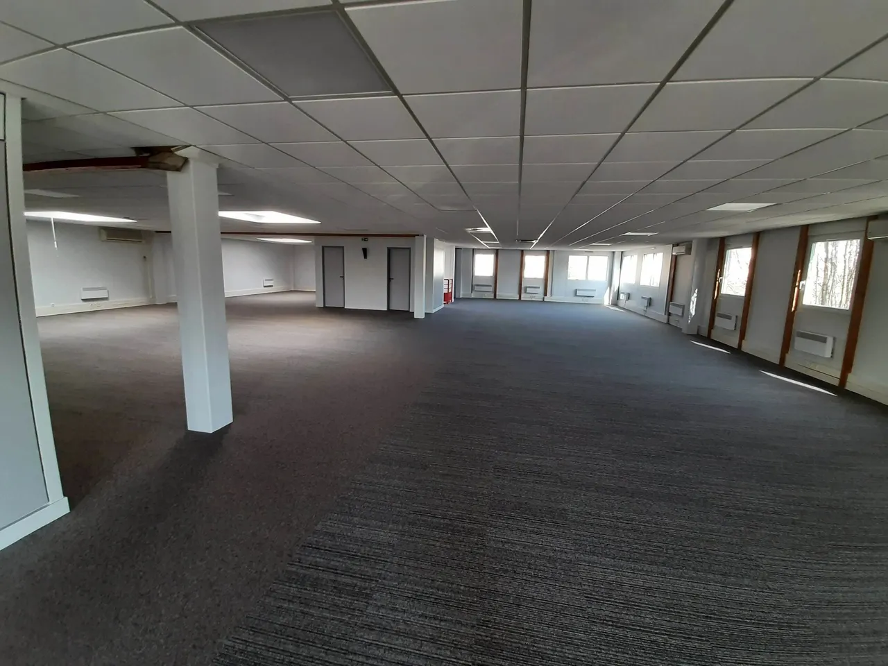 office - Bureaux À Louer - gallery - 7