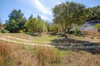 living - Casa rural de 547m² en venta en La Garrotxa, Girona - gallery thumbnail - 9