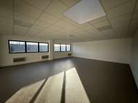 logistics - Light Industrial Premises / Offices For Rent - gallery thumbnail - 7