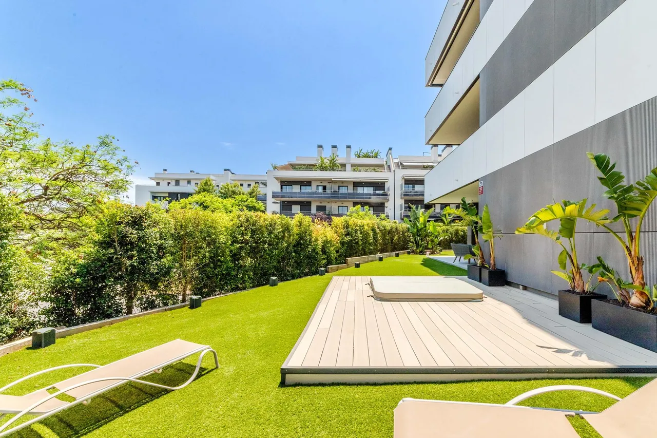 living - 109m² apartment with 196m² garden for sale in Sitges Town - gallery - 2