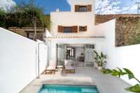 living - 253m² house / villa with 50m² garden for sale in Artà - gallery thumbnail - 5