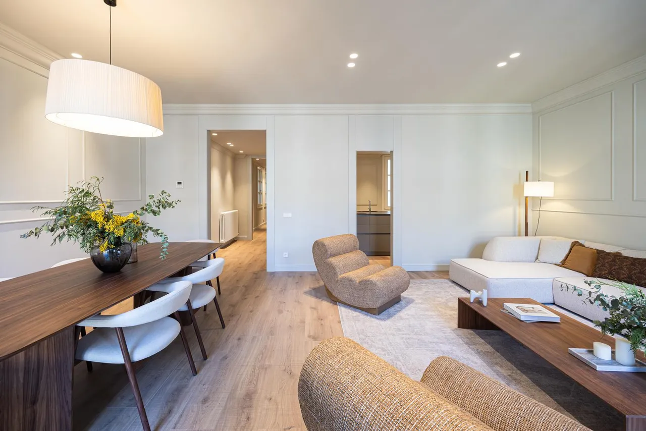 living - Piso de 200m² con 15m² terraza en venta en Eixample Derecho - gallery - 7
