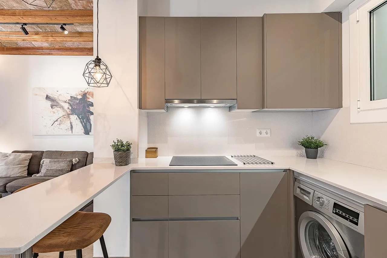 living - 88m² apartment for sale in Gótico, Barcelona - gallery - 7