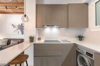 living - Piso de 88m² en venta en Gótico, Barcelona - gallery thumbnail - 7