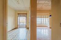 living - Piso de 136m² en venta en El Pla del Remei, Valencia - gallery thumbnail - 4