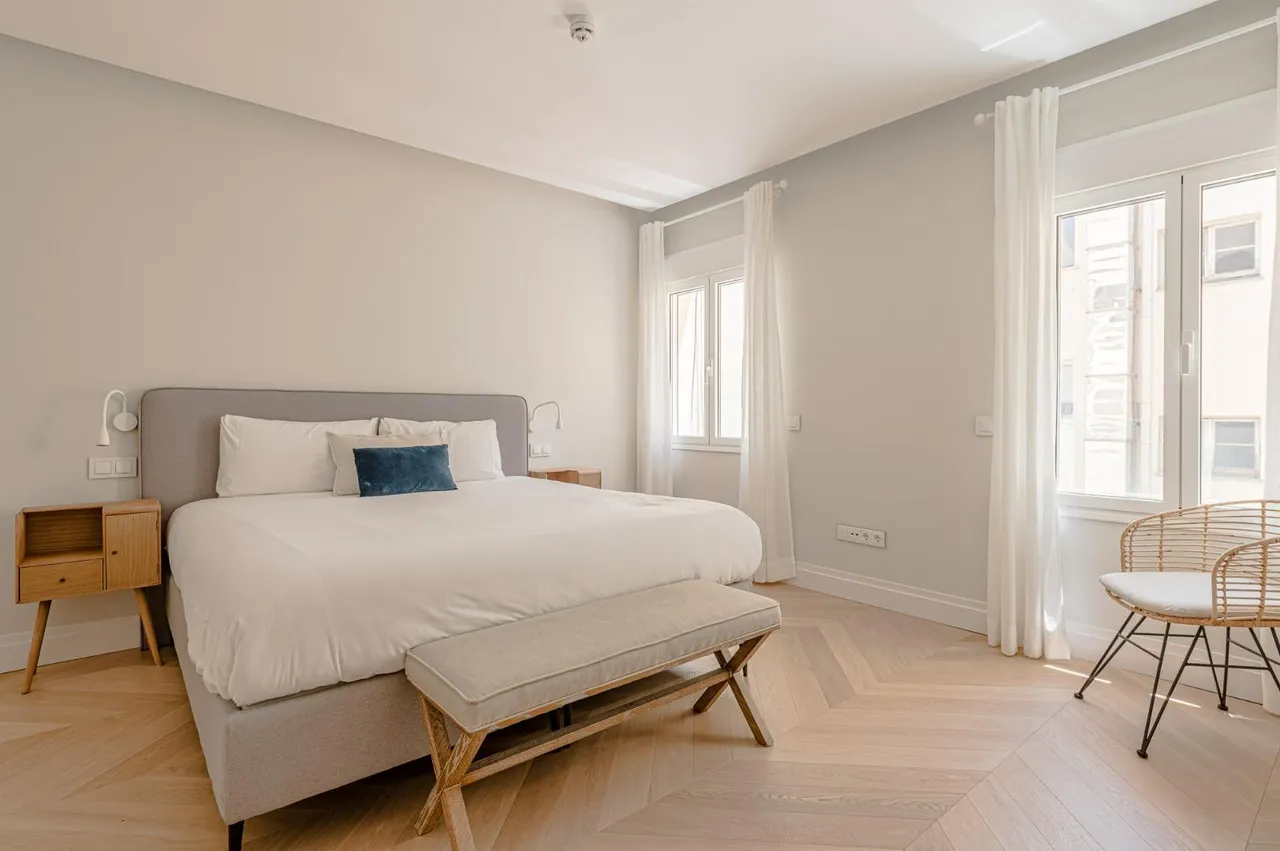 living - Piso de 250m² en alquiler en Sol, Madrid - gallery - 9