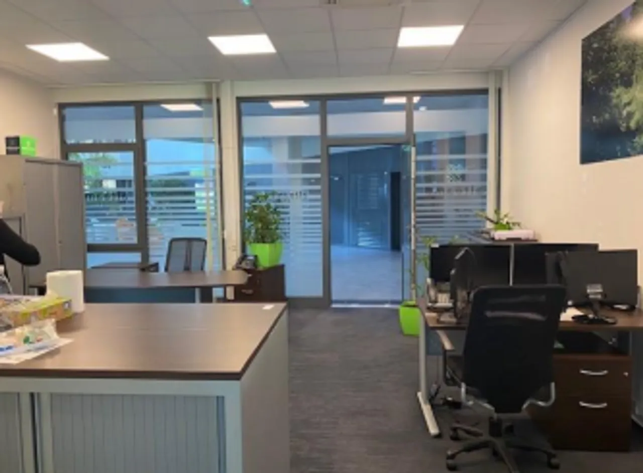office - Bureaux À Louer - gallery - 5
