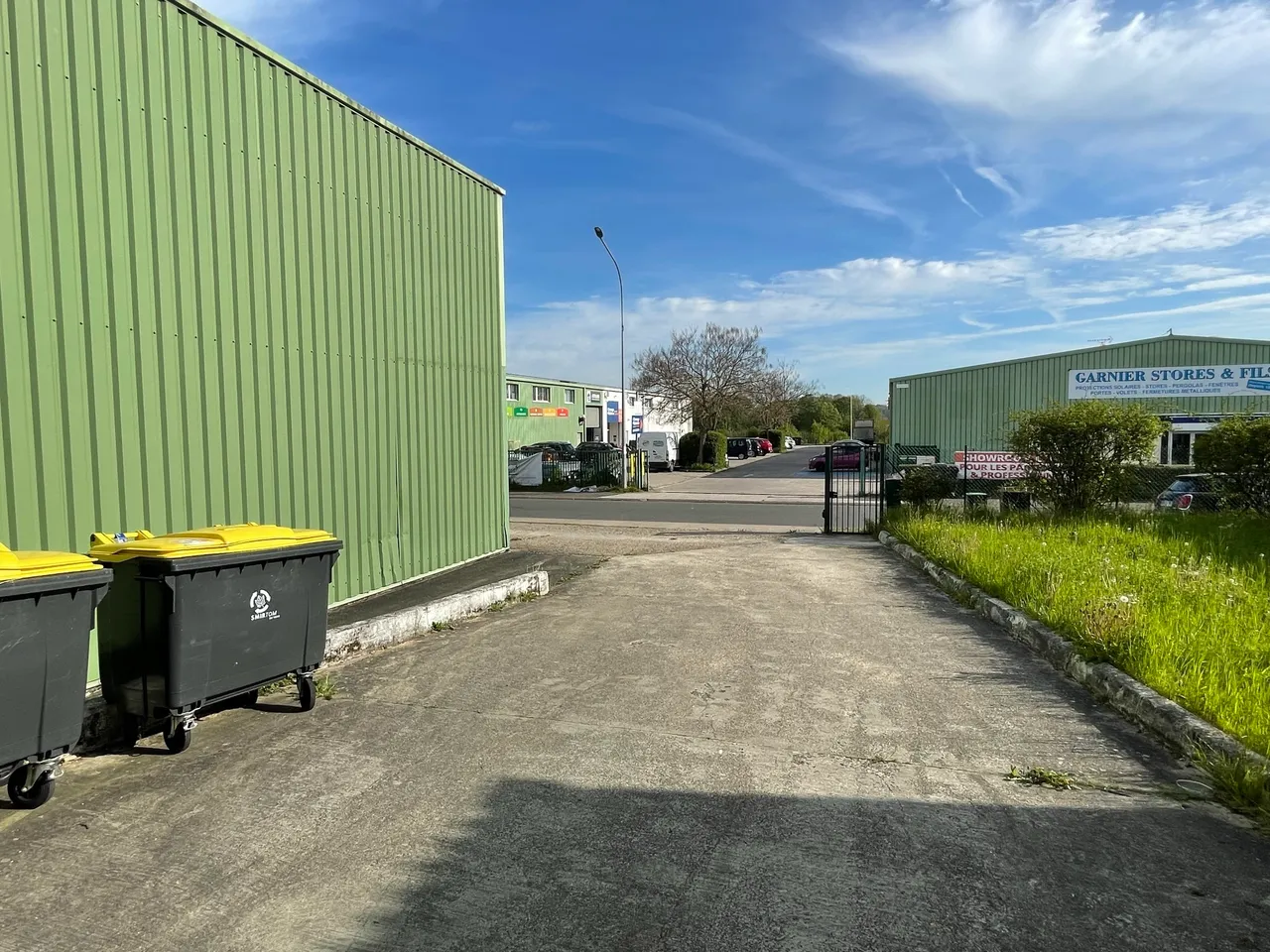 logistics - Local d’activités À Louer - gallery - 5
