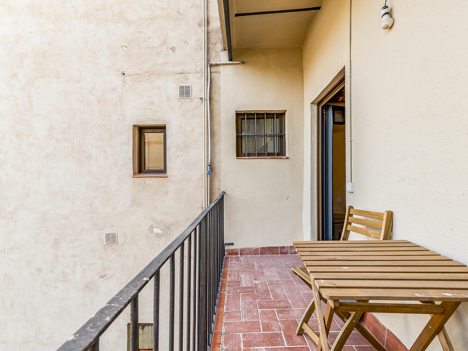 living - Piso de 108m² con 6m² terraza en venta en Gótico, Barcelona - gallery thumbnail - 1