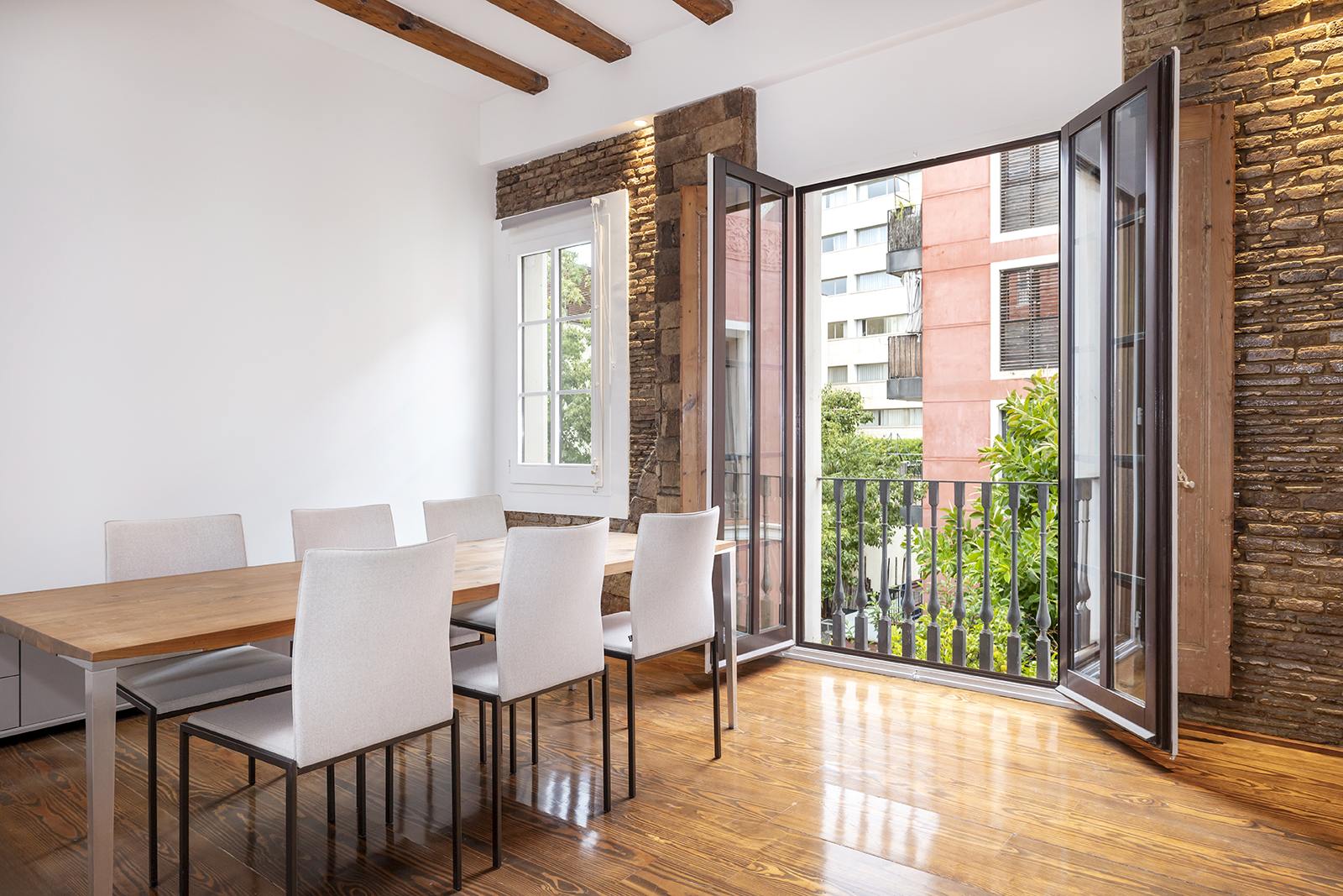 living - 343m² apartment for sale in Gótico, Barcelona - gallery - 4