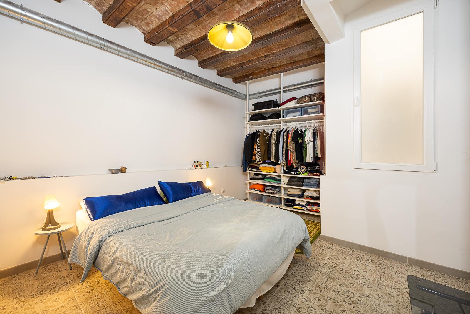 living - 56m² apartment for sale in El Raval, Barcelona - gallery thumbnail - 7