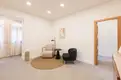 living - Piso de 145m² en alquiler en La Latina, Madrid - gallery thumbnail - 4