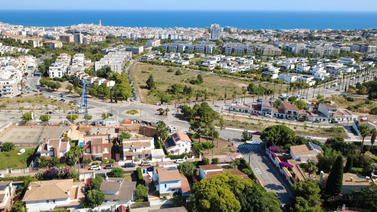 living - 259m² house / villa for sale in Vallpineda, Barcelona - gallery - 6