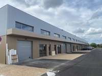 logistics - Activités / Bureaux À Vendre - gallery thumbnail - 1