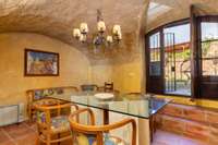 living - Casa / villa de 530m² con 58m² de jardín en venta en Baix Empordà - gallery thumbnail - 8