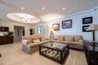 living - Casa / villa de 487m² en venta en Conde de Orgaz y Piovera - gallery thumbnail - 8
