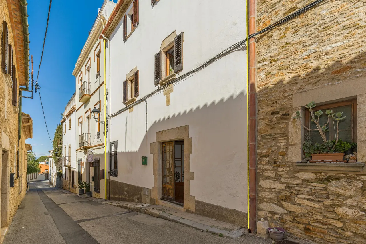 living - Casa / villa de 315m² en venta en Begur Centro, Costa Brava - gallery - 3