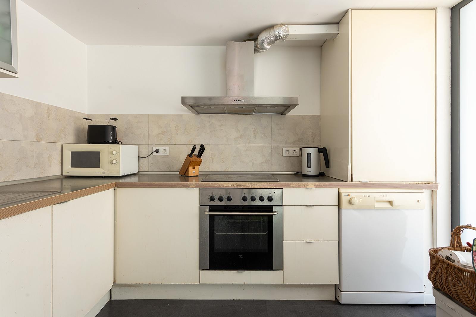 living - 96m² apartment for sale in Poblenou, Barcelona - gallery thumbnail - 10