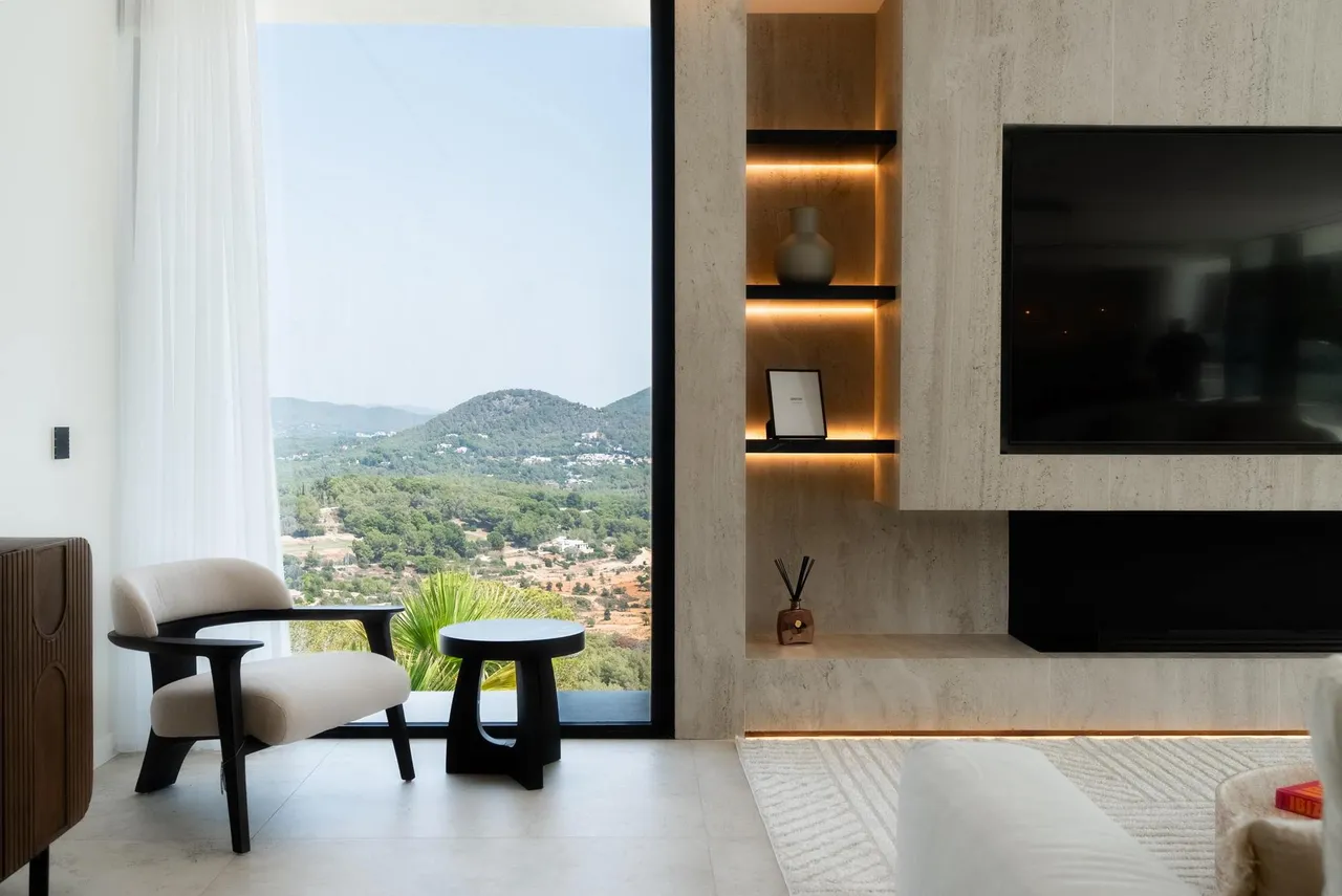 living - 600m² house / villa for sale in Santa Eulalia - gallery - 7