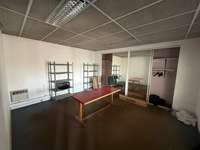 logistics - Light Industrial Premises / Offices For Sale - gallery thumbnail - 7