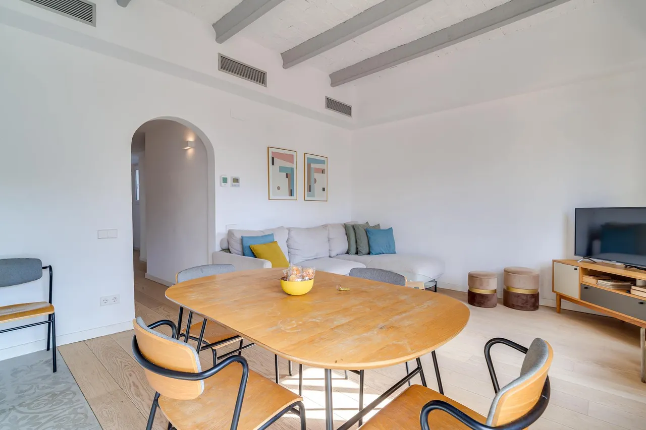 living - Ático de 85m² con 34m² terraza en venta en Eixample Derecho - gallery - 7