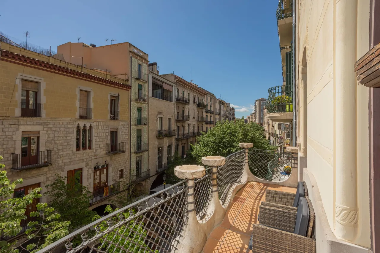living - 79m² apartment for sale in Barri Vell, Girona - gallery - 6