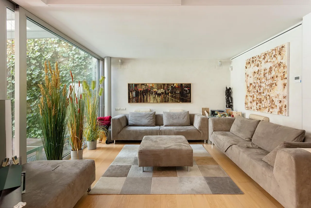living - 306m² house / villa with 60m² terrace for sale in Les Corts - gallery - 9