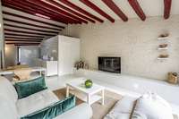 living - Piso de 57m² con 15m² terraza en venta en Poblenou - gallery thumbnail - 3