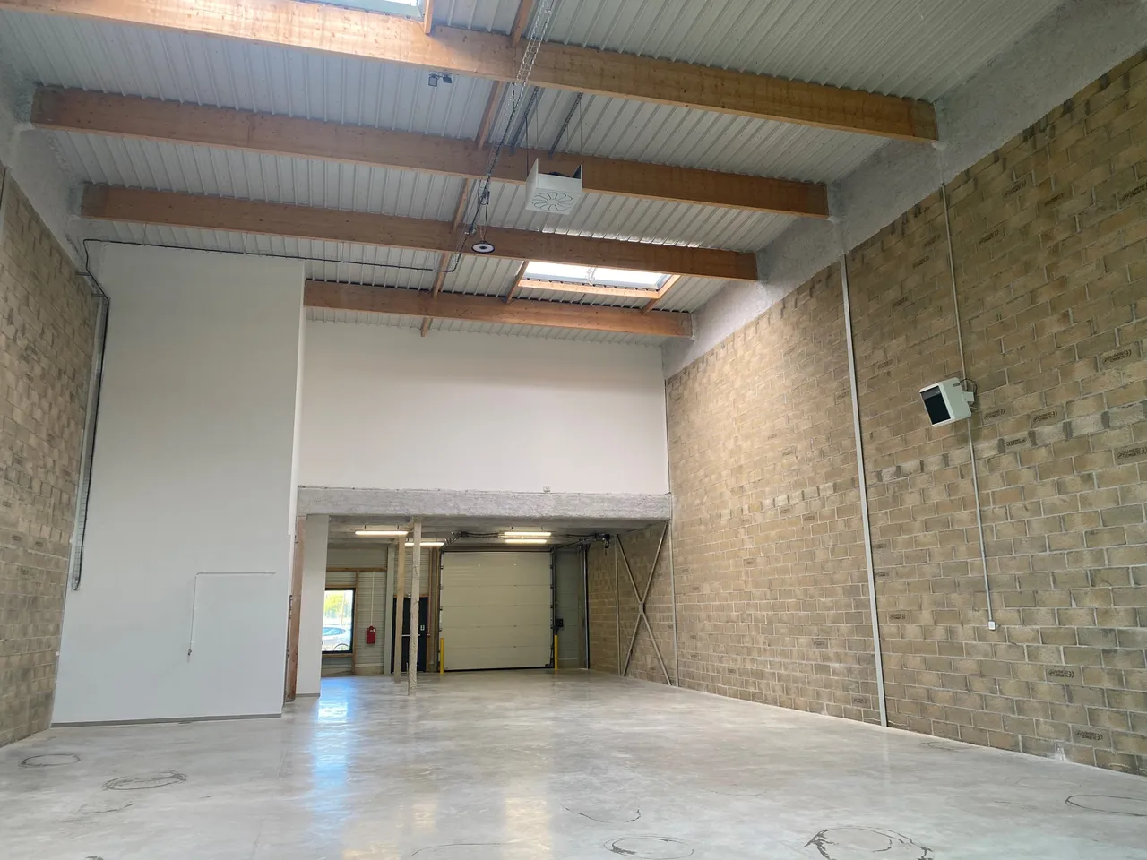 logistics - Activités / Bureaux À Louer - gallery - 4