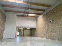 logistics - Activités / Bureaux À Louer - gallery thumbnail - 4