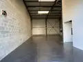 logistics - Activités / Bureaux À Louer - gallery thumbnail - 3