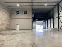 logistics - Activités / Bureaux À Louer - gallery thumbnail - 2