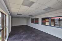logistics - Light Industrial Premises / Offices For Rent - gallery thumbnail - 3