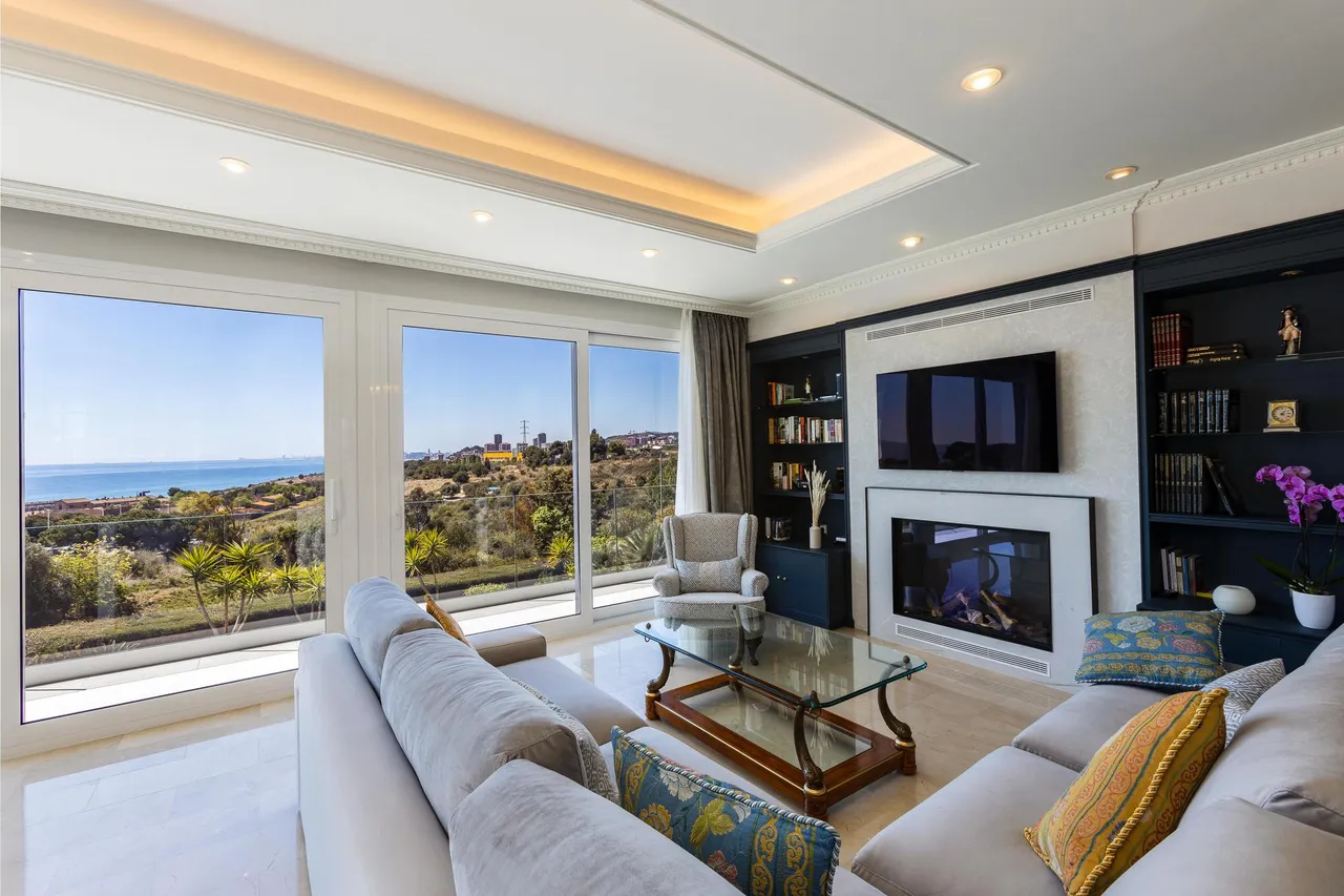 living - Casa / villa de 600m² en venta en Alella, Barcelona - gallery - 3