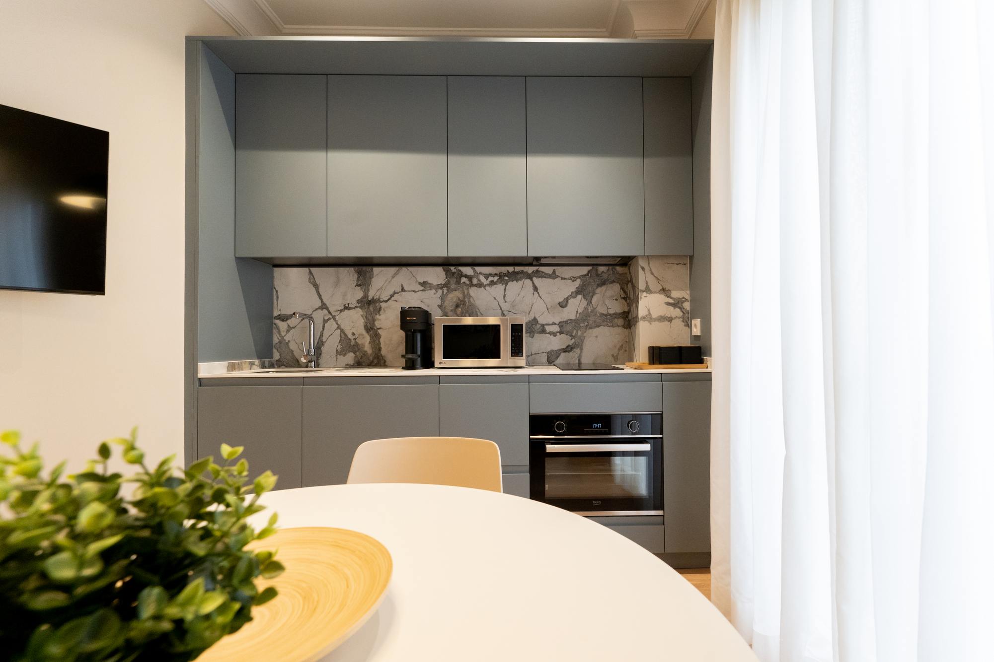 living - Piso de 45m² en alquiler en Castellana, Madrid - gallery thumbnail - 6