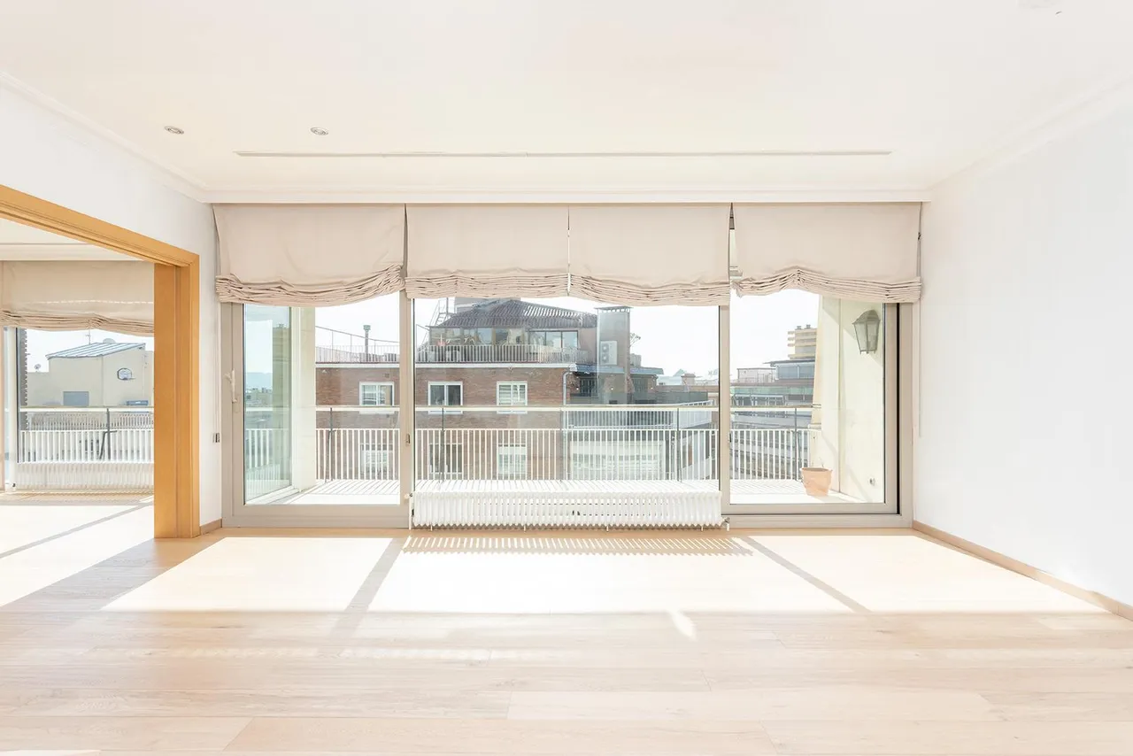 living - 240m² penthouse with 17m² terrace for sale in Turó Park - gallery - 2