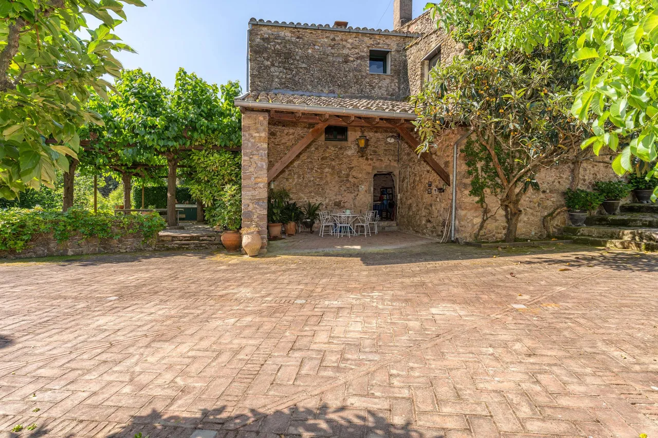living - 480m² country house for sale in Baix Empordà, Girona - gallery - 6