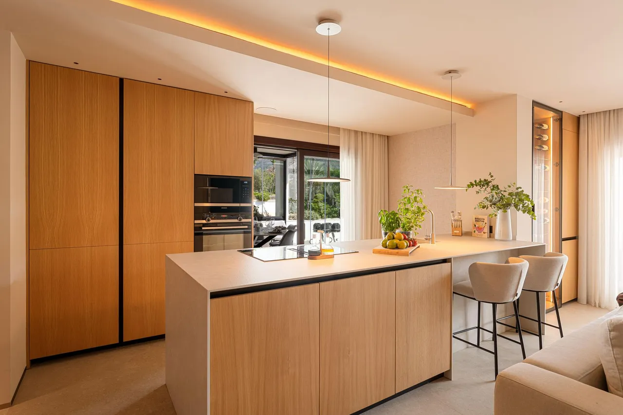 living - Ático de 276m² con 114m² terraza en venta en Nagüeles - gallery - 5