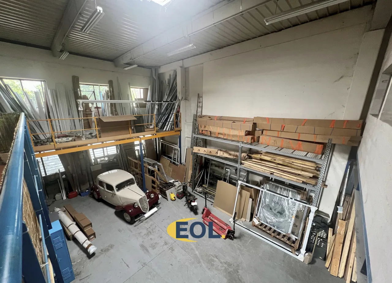 logistics - Light Industrial Premises / Offices For Sale - gallery - 3