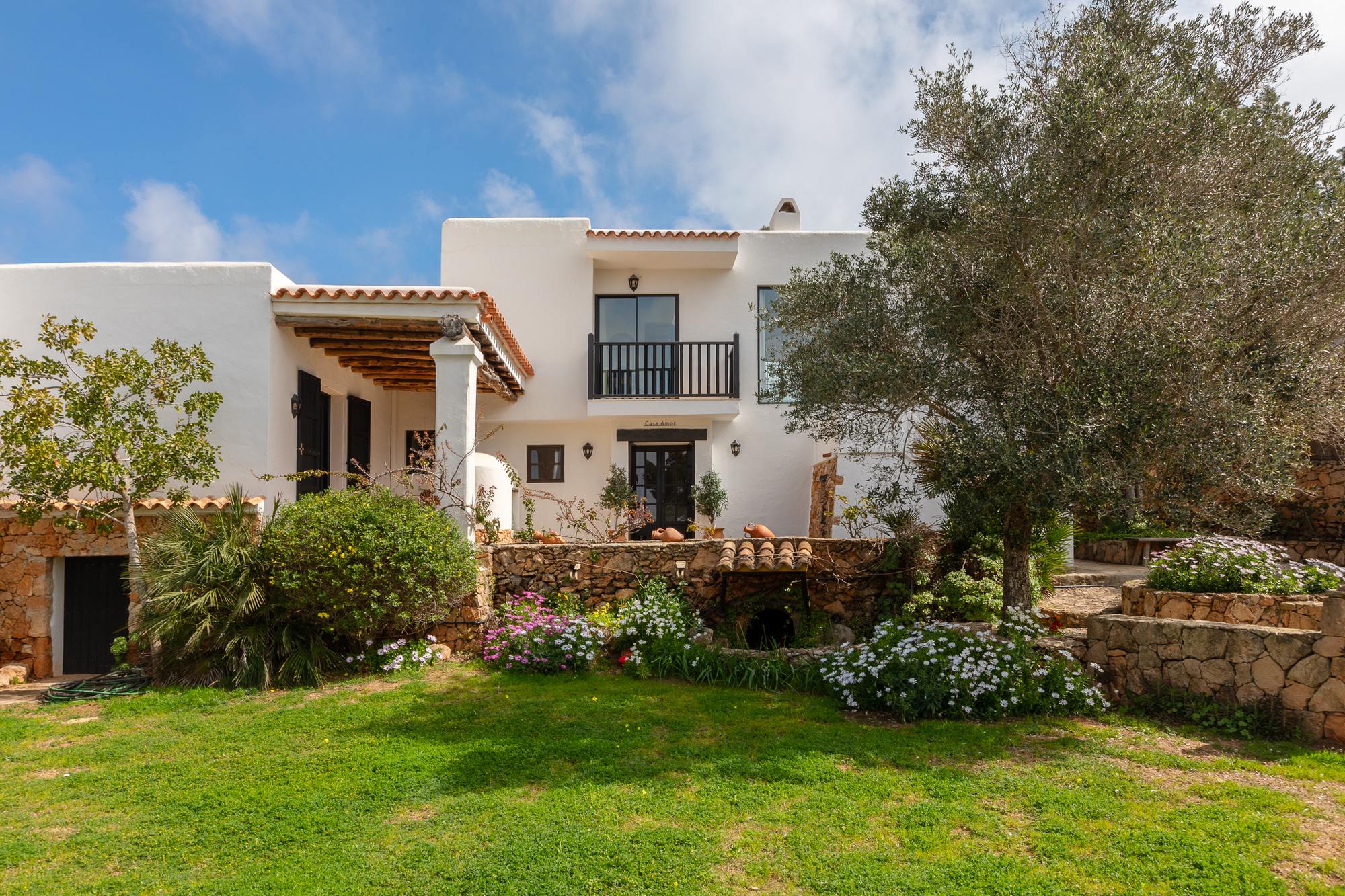 living - 260m² house / villa for sale in San Antonio - gallery thumbnail - 2