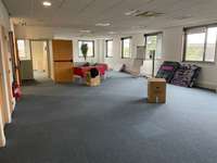 logistics - Light Industrial Premises / Offices For Rent - gallery thumbnail - 6