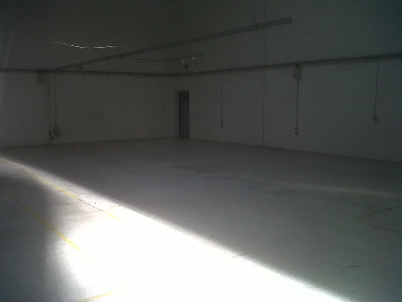 logistics - Light Industrial Premises / Offices For Rent - gallery - 4