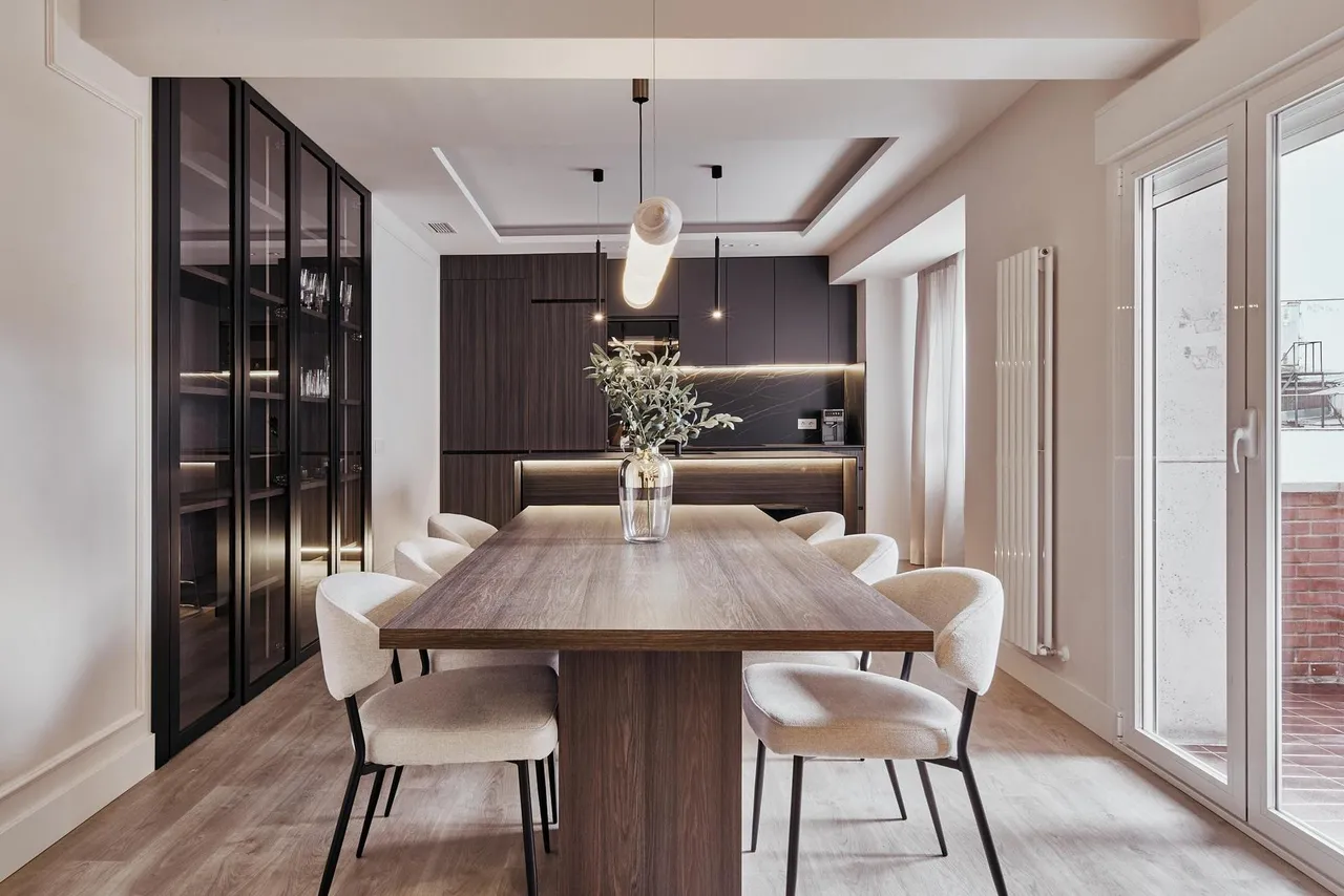living - Piso de 154m² en venta en Almagro, Madrid - gallery - 7