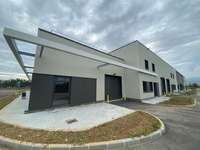 logistics - Light Industrial Premises / Offices For Rent - For Sale - gallery thumbnail - 4